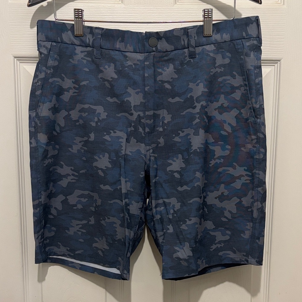 Johnnie-O shorts